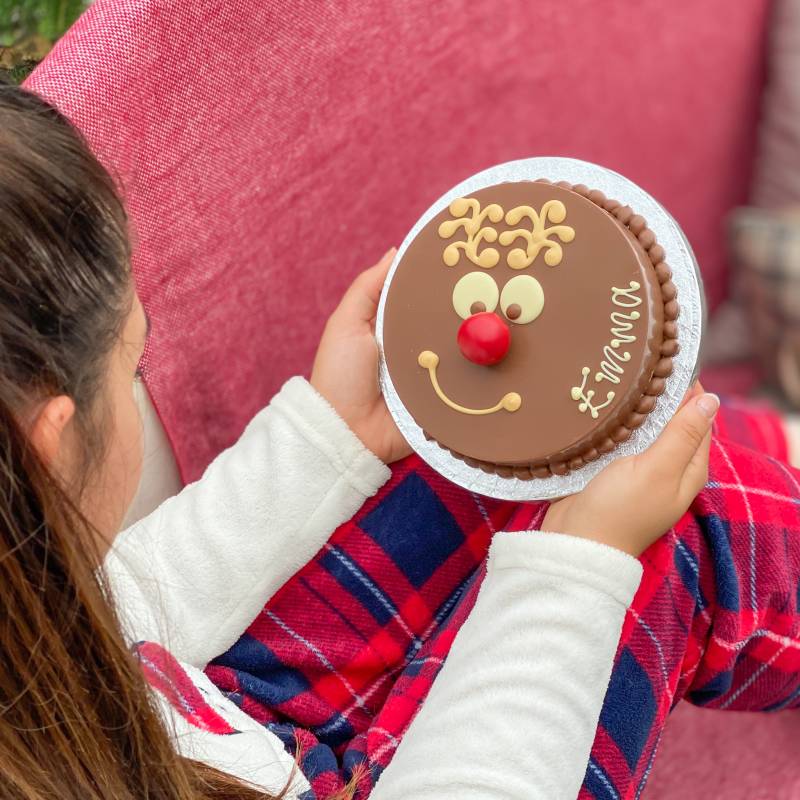 Mini Reindeer Smash Cake